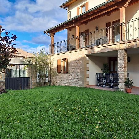 Casa Rural Torreblanca Urroz Kültér fotó