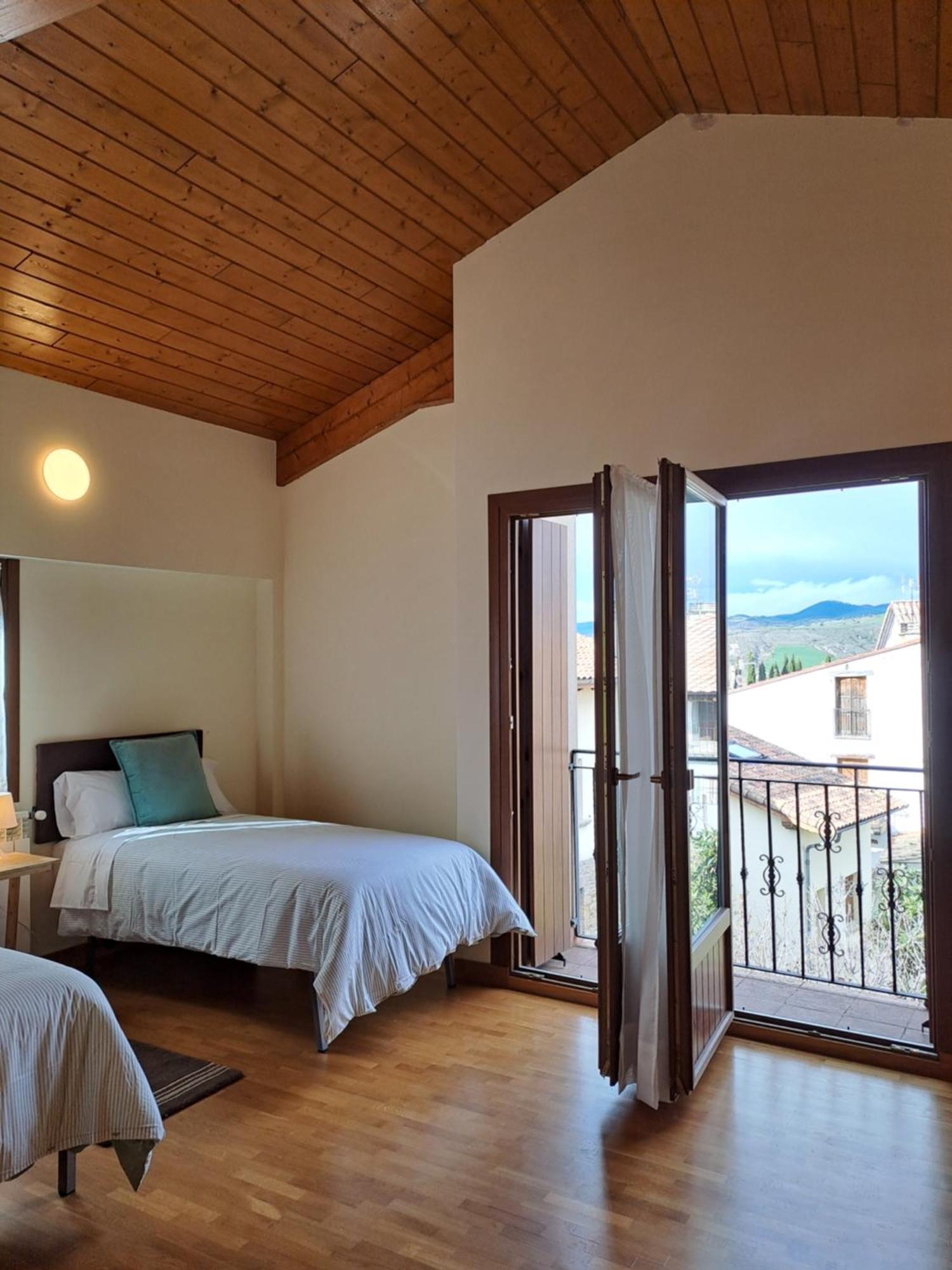 Casa Rural Torreblanca Urroz Kültér fotó