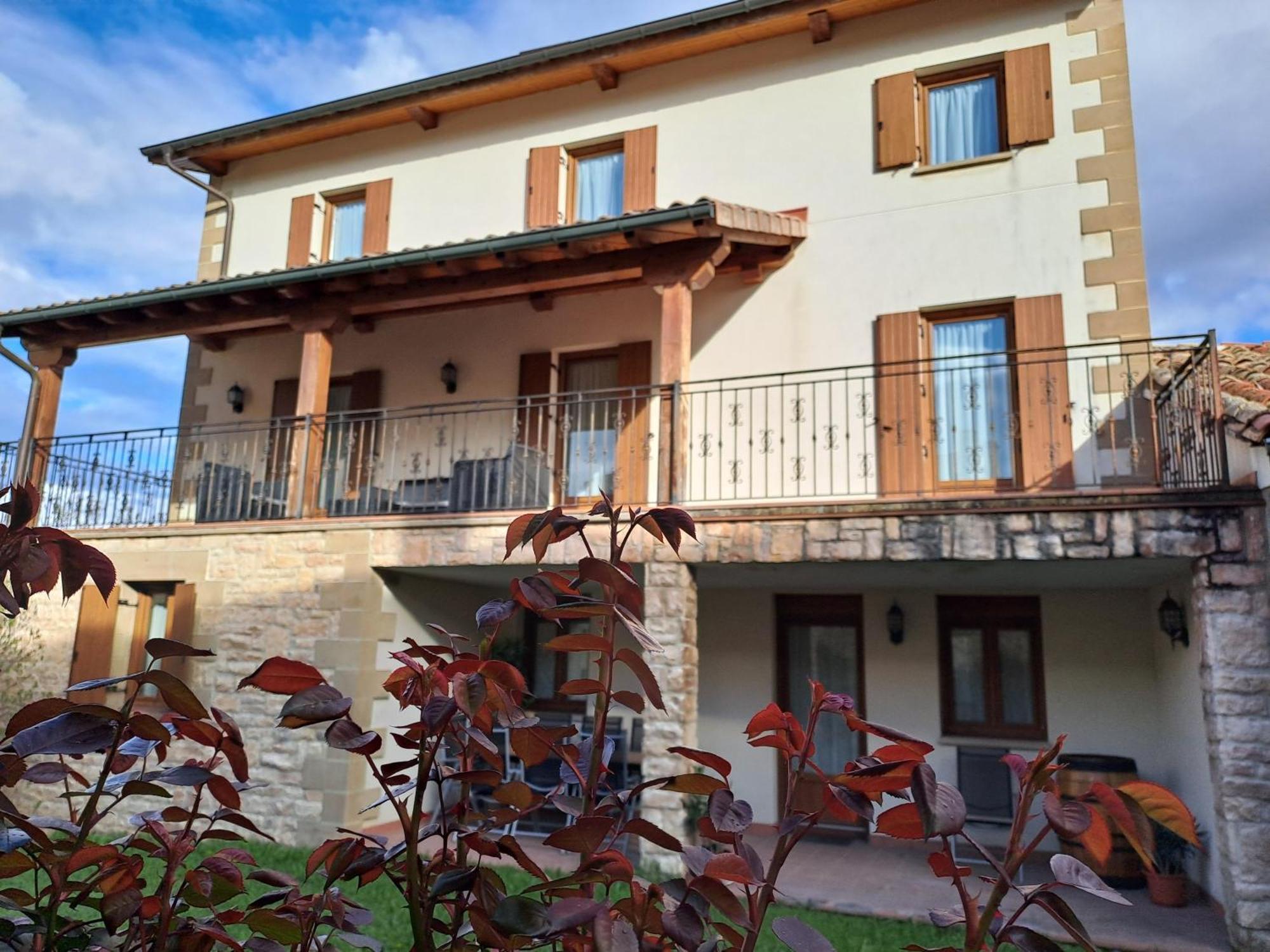 Casa Rural Torreblanca Urroz Kültér fotó