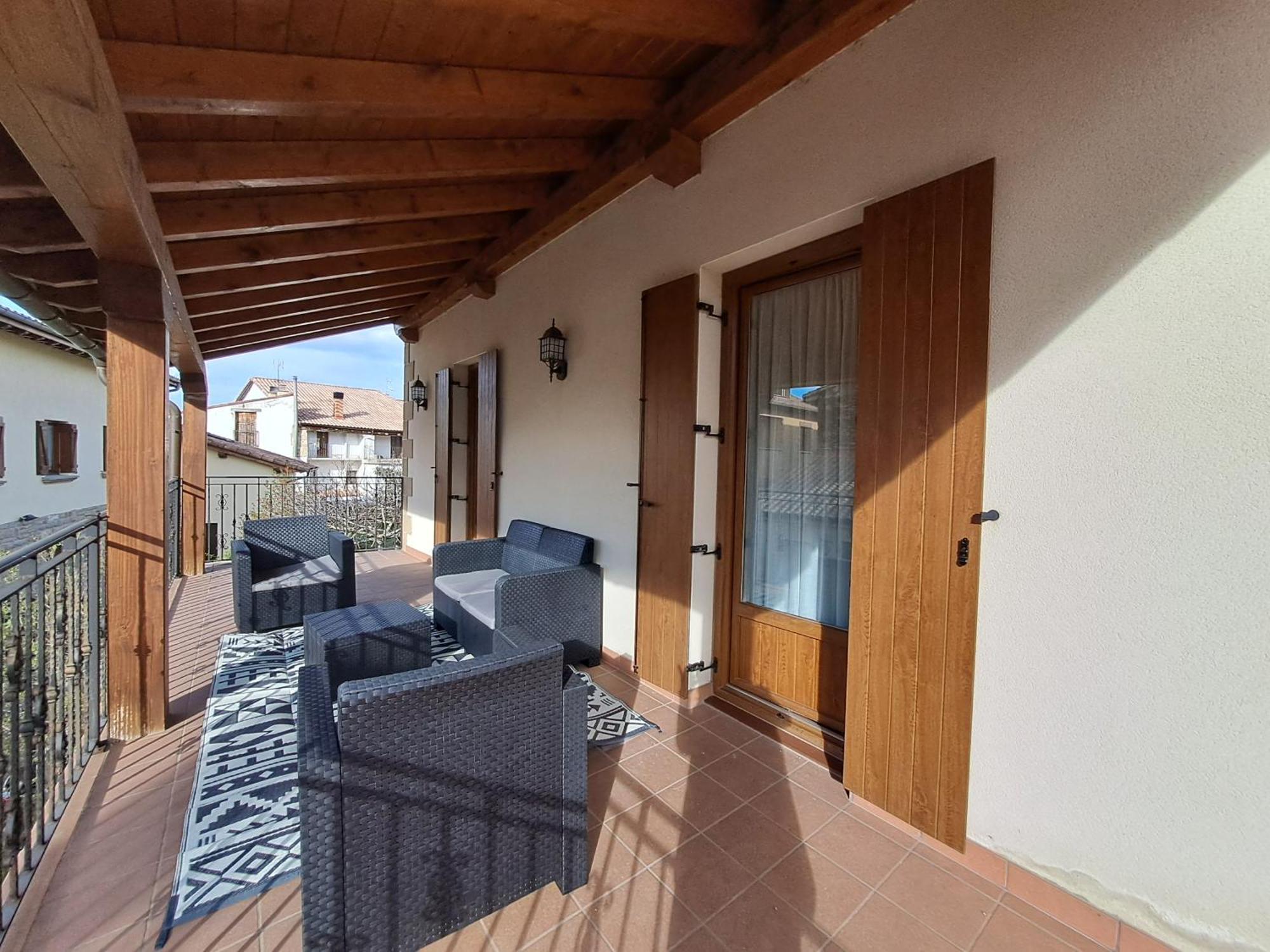 Casa Rural Torreblanca Urroz Kültér fotó