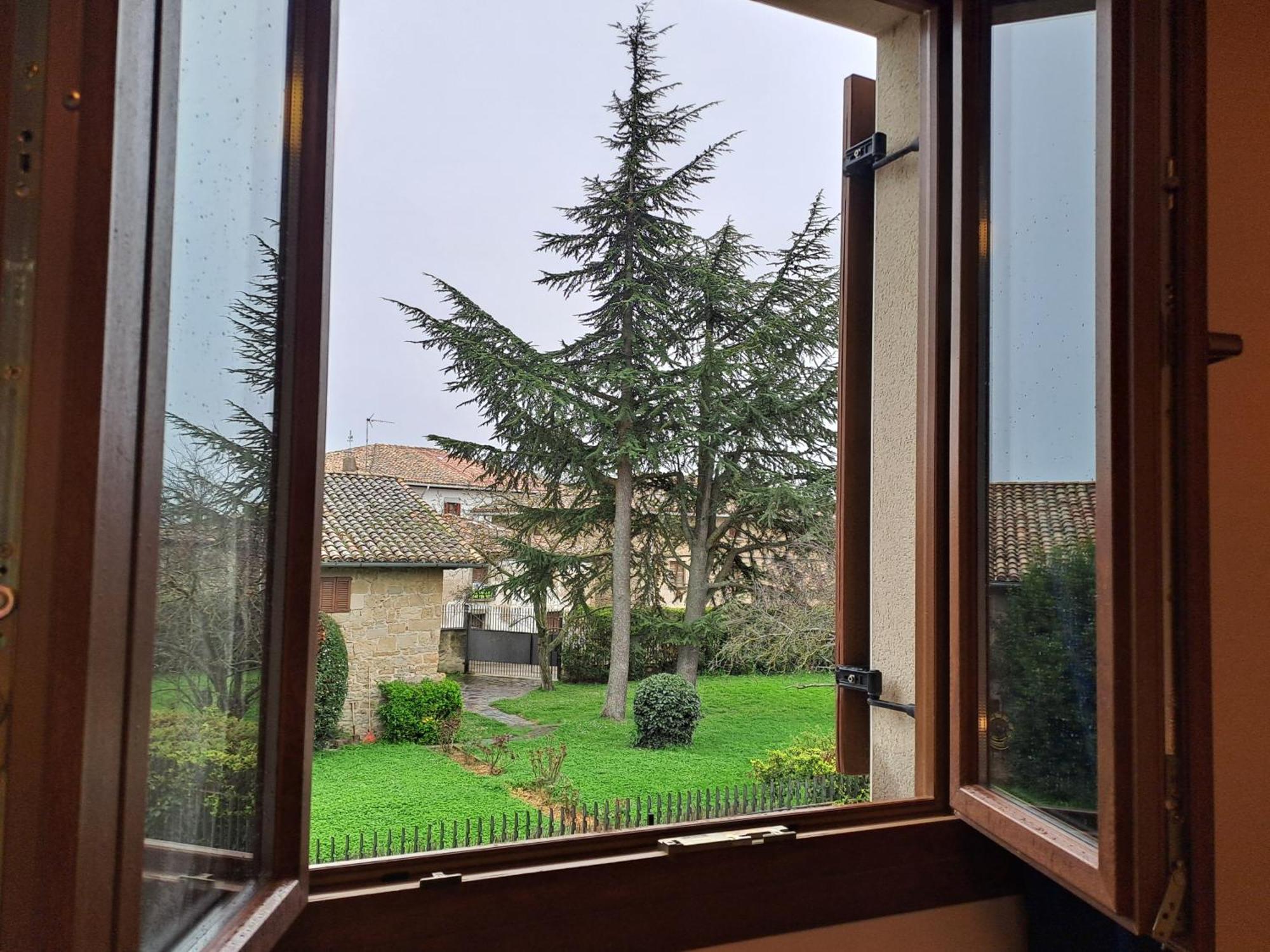 Casa Rural Torreblanca Urroz Kültér fotó