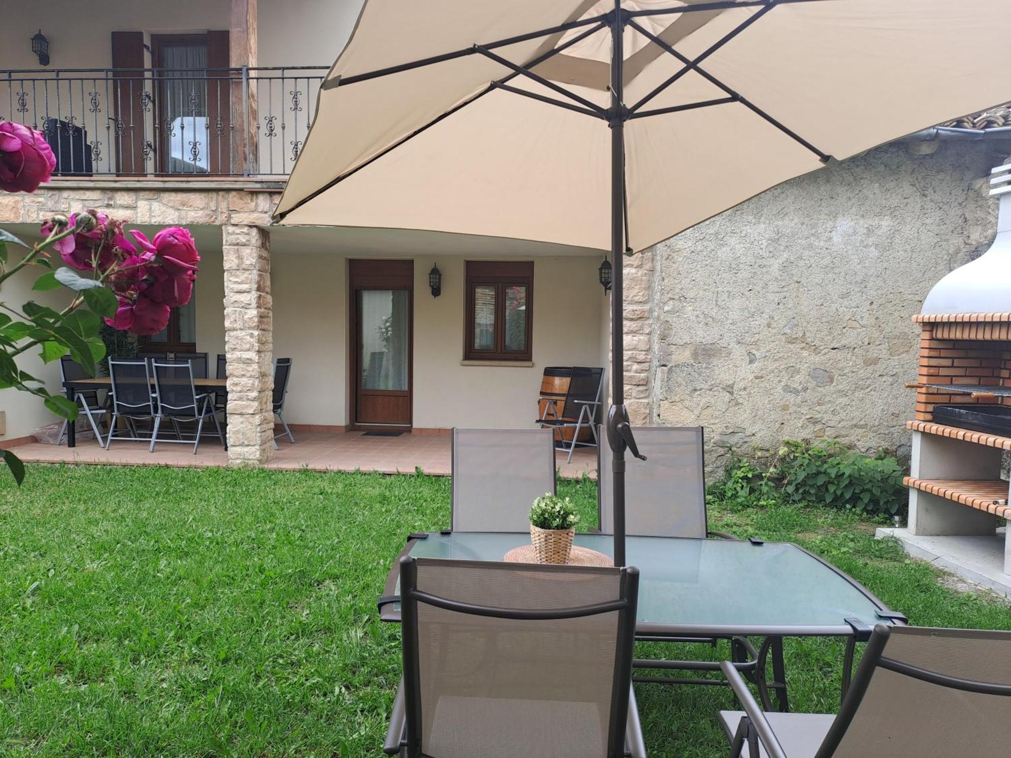 Casa Rural Torreblanca Urroz Kültér fotó
